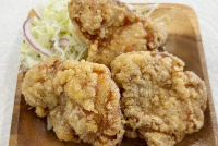 ① 鶏の塩から揚げ