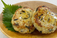 ② 豆腐ハンバーグ
